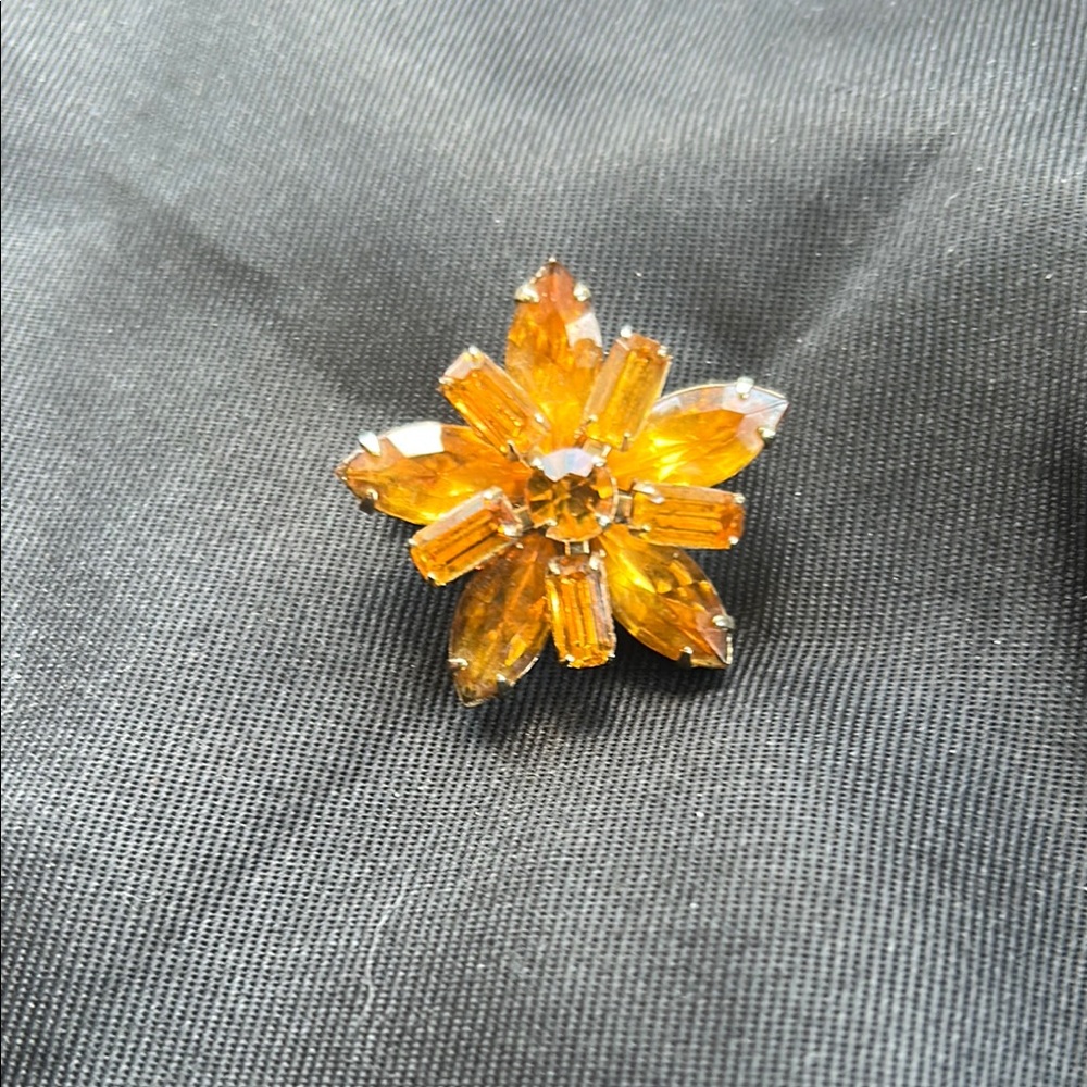 Radiant Gold Floral Brooch